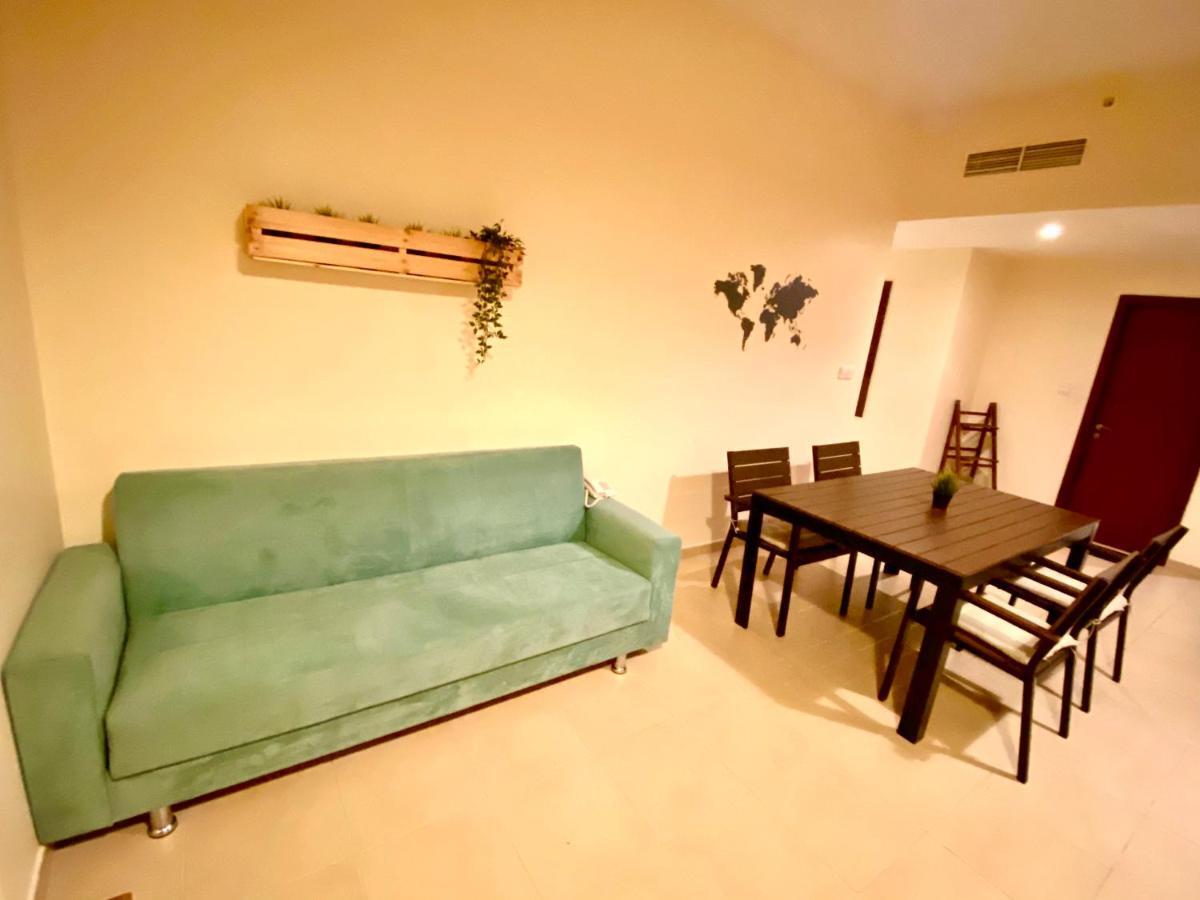 Bombay Backpackers Dxb (Adults Only) Hostel Dubai Exterior photo